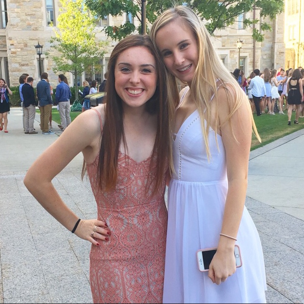 Meet your Posher, Emily